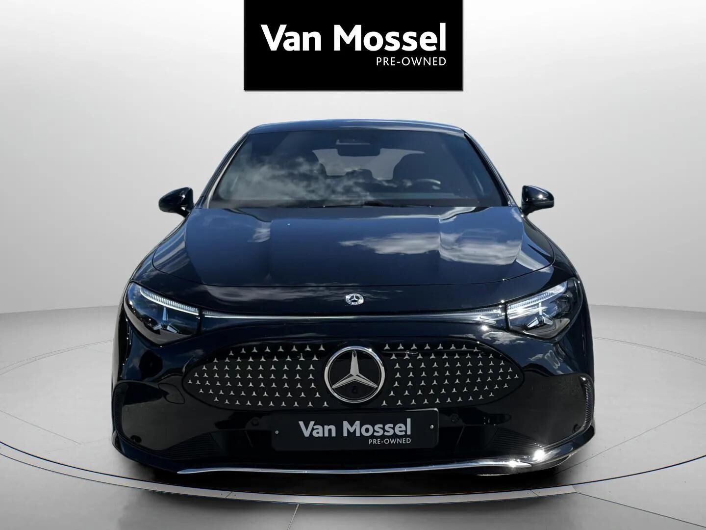 Sort Mercedes CLA250+ fra 2025