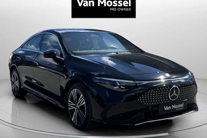Sort Mercedes CLA250+ fra 2025