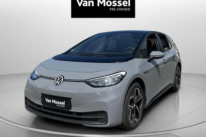 Grå VW ID.3 fra 2021 set udefra
