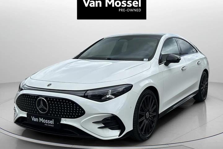 Hvid Mercedes CLA250+ fra 2025