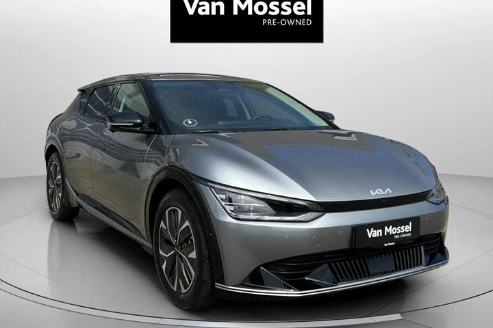 Grå Kia EV6 fra 2025