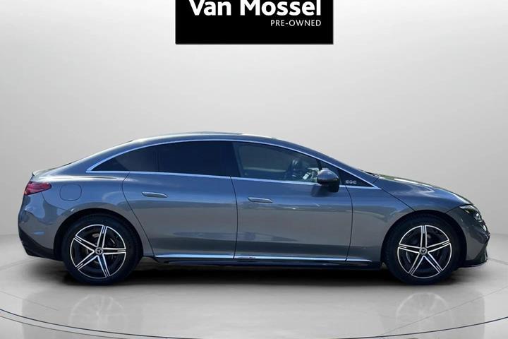 Grå Mercedes EQE 350 fra 2023