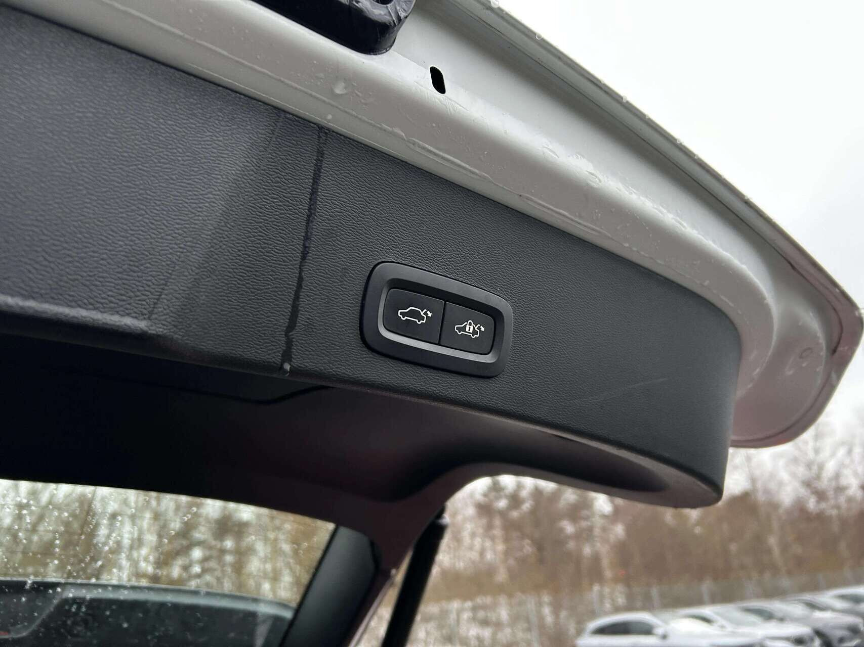 Hvid Volvo XC40 fra 2022