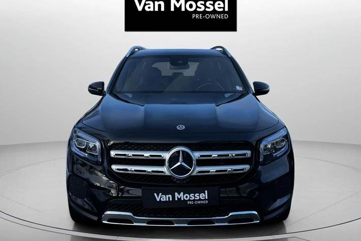 Sort Mercedes GLB200 fra 2022