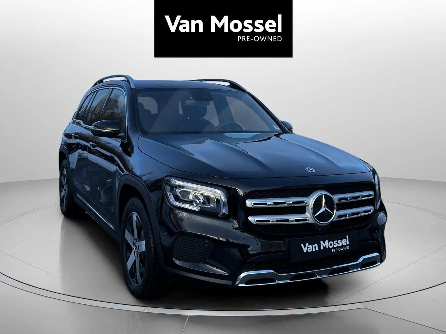 Sort Mercedes GLB200 fra 2022