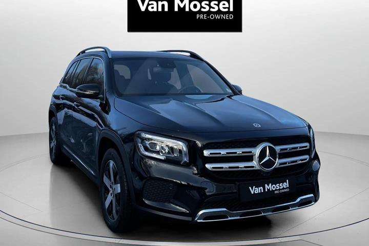 Sort Mercedes GLB200 fra 2022