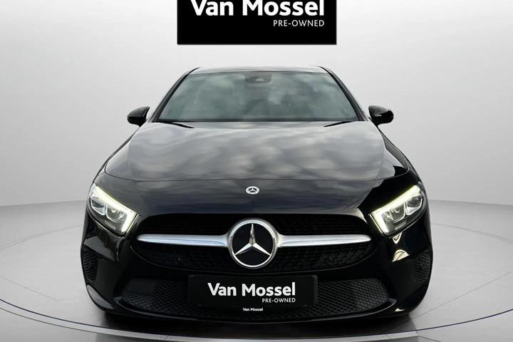Sort Mercedes A250 e fra 2020
