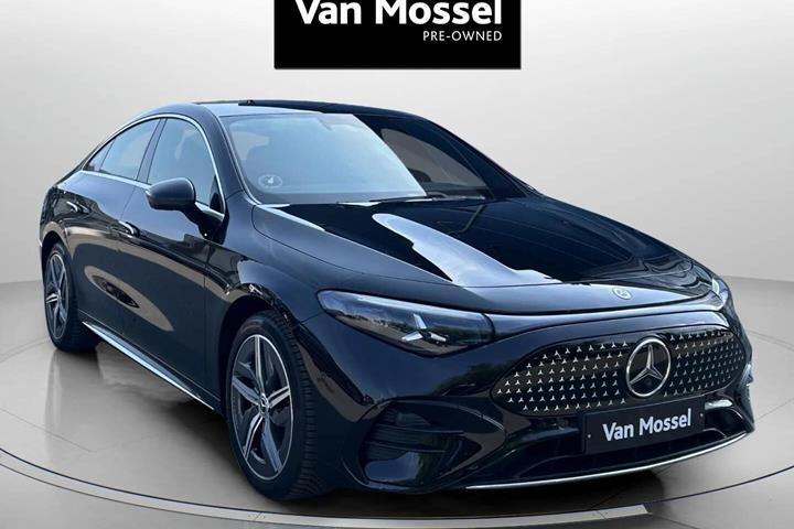 Sort Mercedes CLA250+ fra 2025