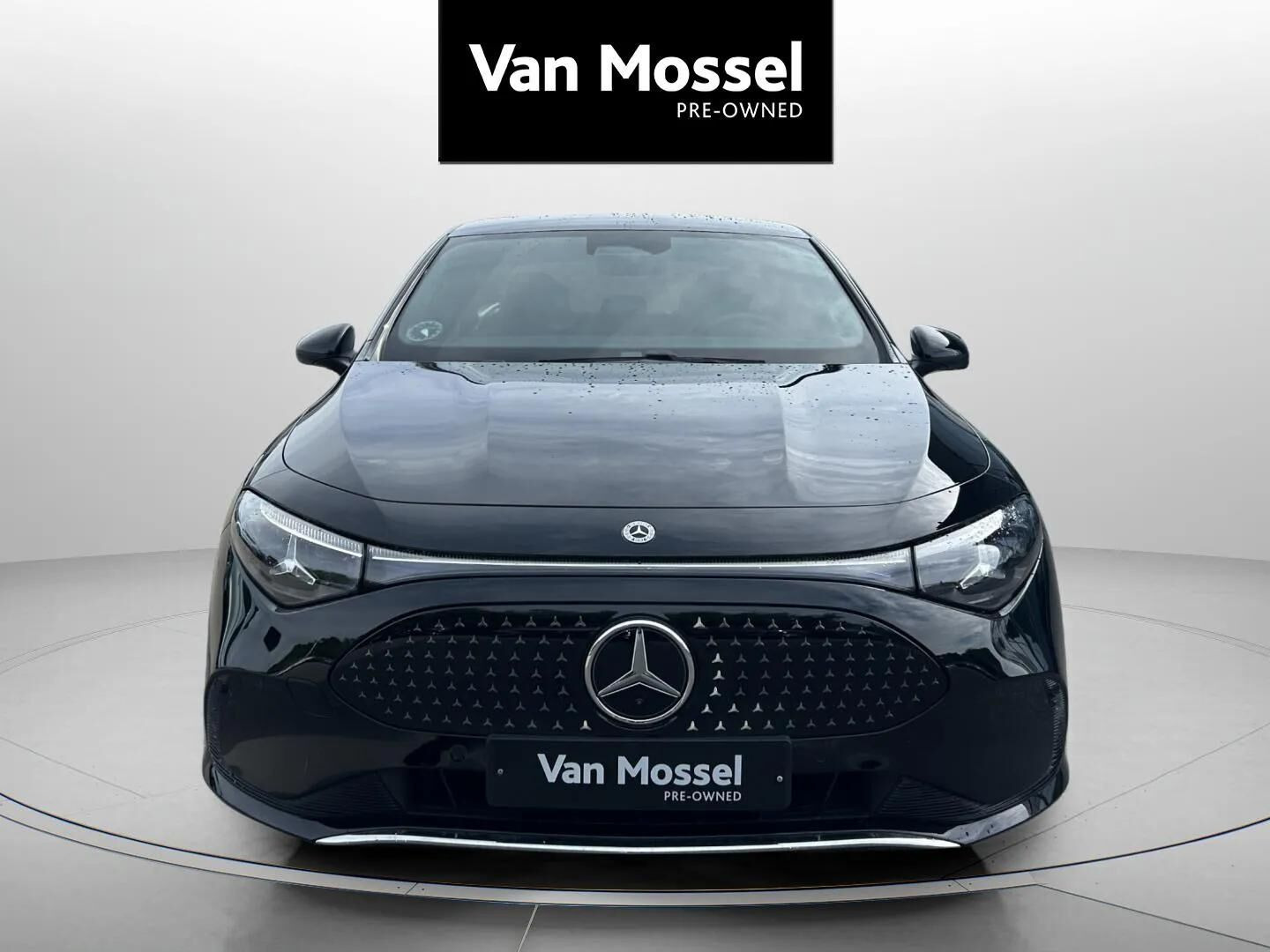 Sort Mercedes CLA250+ fra 2025