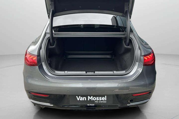 Grå Mercedes EQE 350+ fra 2025
