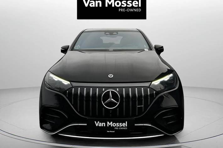 Sort Mercedes EQE 43 AMG fra 2023
