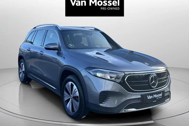 Grå Mercedes EQB 250 fra 2023