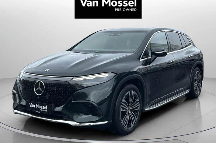 Grøn Mercedes EQS 450 fra 2023