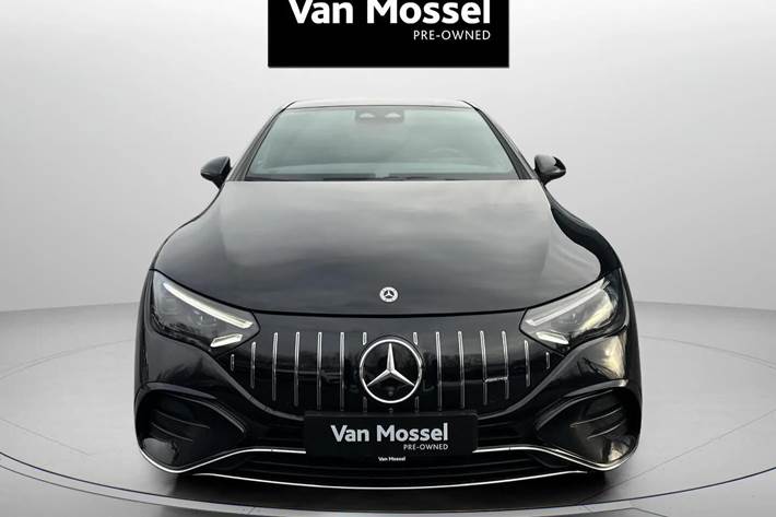 Sort Mercedes EQE 43 AMG fra 2023