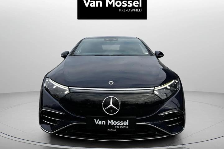 Blå Mercedes EQS 450+ fra 2023