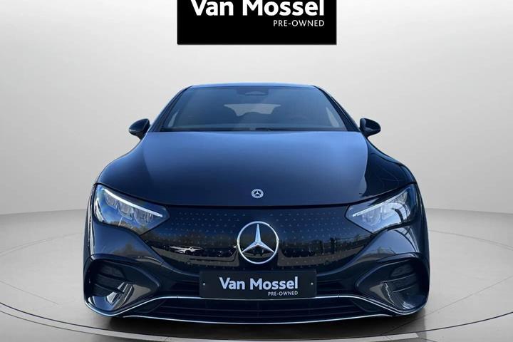 Grå Mercedes EQE 350+ fra 2025