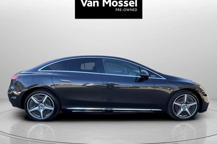 Grå Mercedes EQE 350+ fra 2025