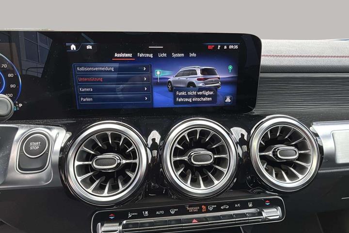 Sort Mercedes EQB 250+ fra 2025