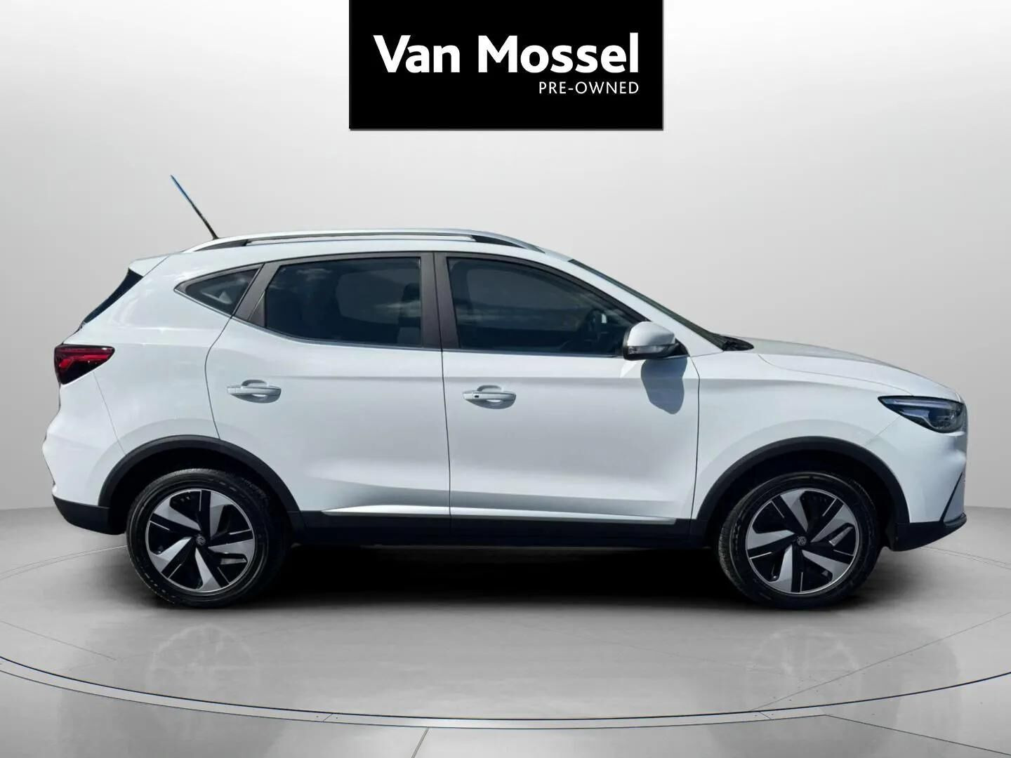Hvid MG ZS EV fra 2023