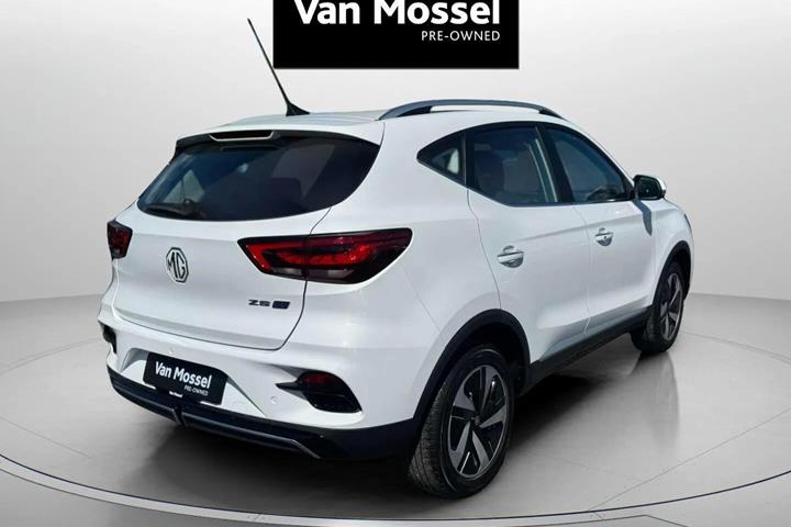 Hvid MG ZS EV fra 2023
