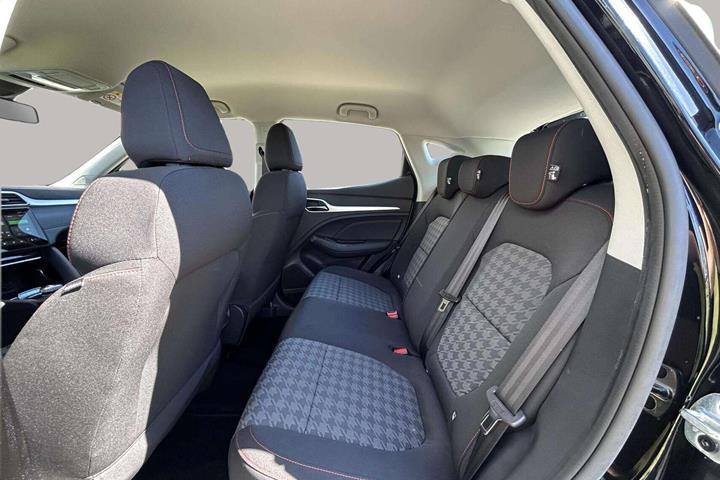 Sort MG ZS EV fra 2023