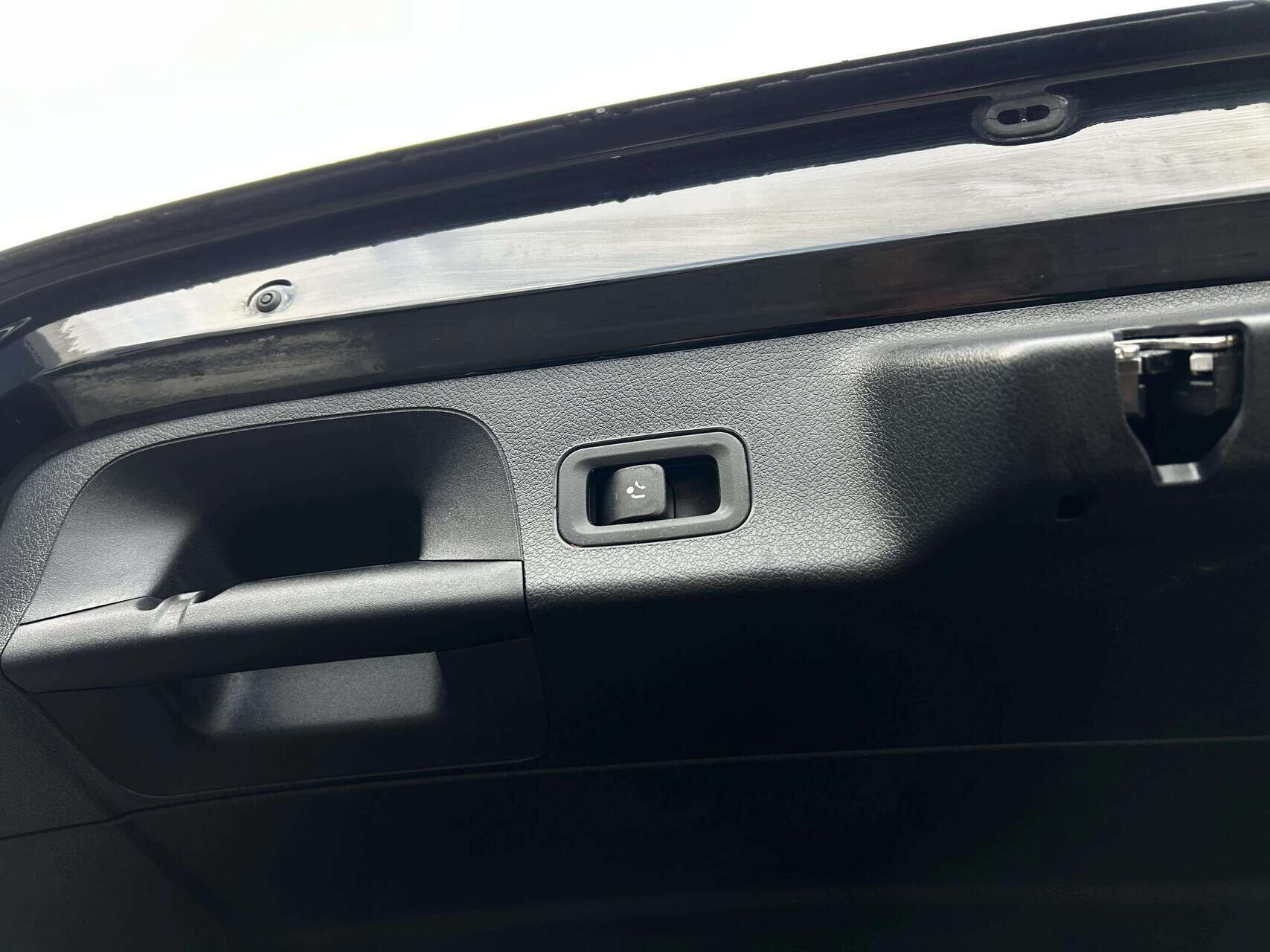 Sort Mercedes CLA250 e fra 2021