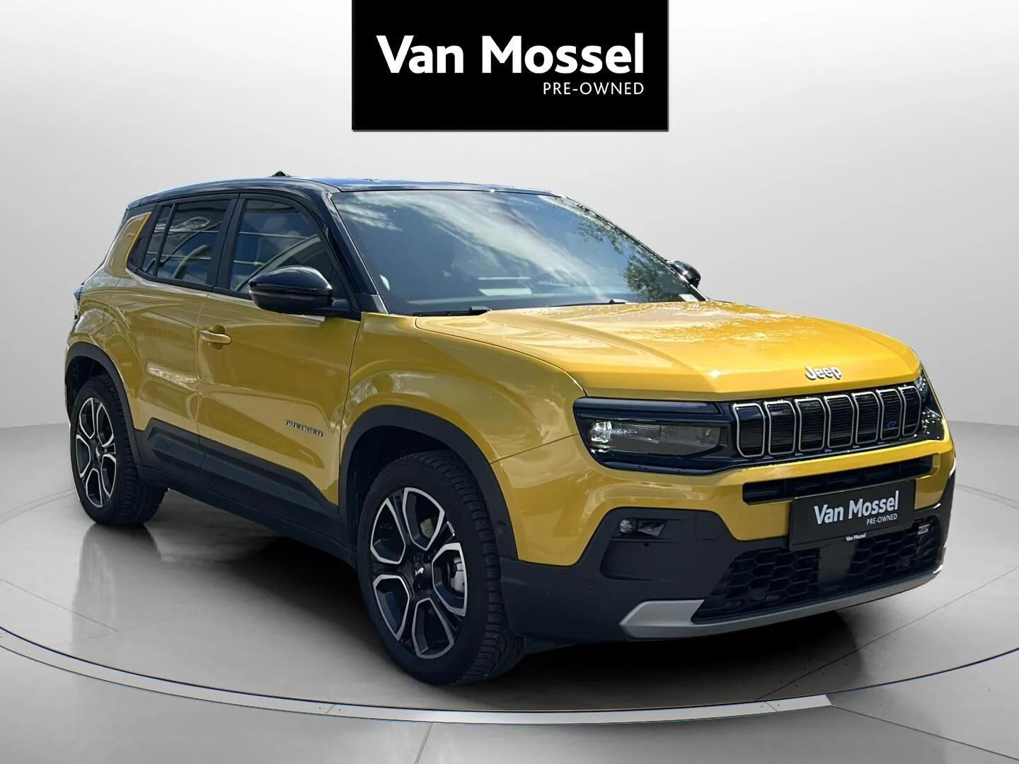 Gul Jeep Avenger fra 2023