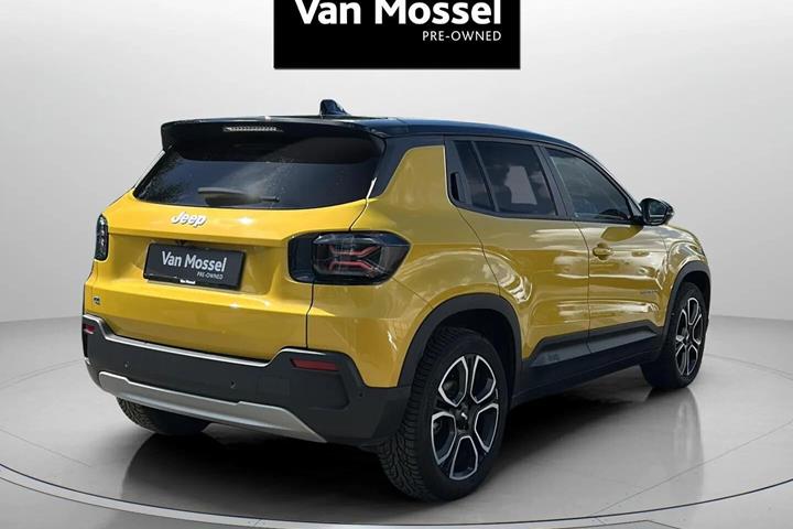 Gul Jeep Avenger fra 2023