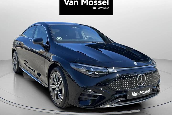 Sort Mercedes CLA250+ fra 2025