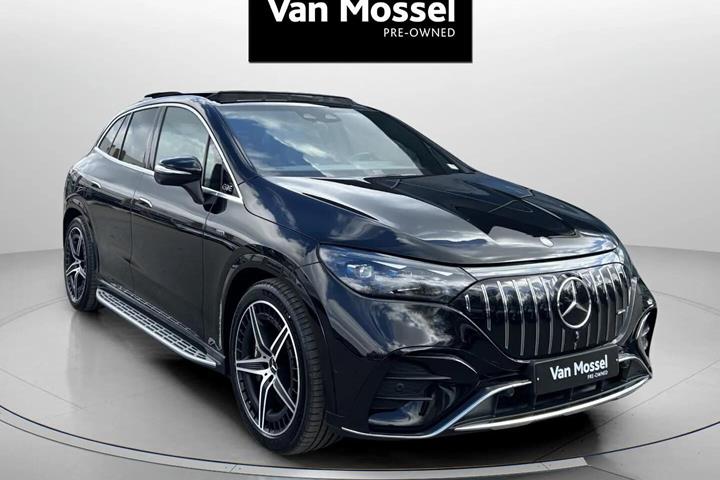 Sort Mercedes EQE 43 AMG fra 2023