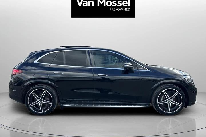 Sort Mercedes EQE 43 AMG fra 2023