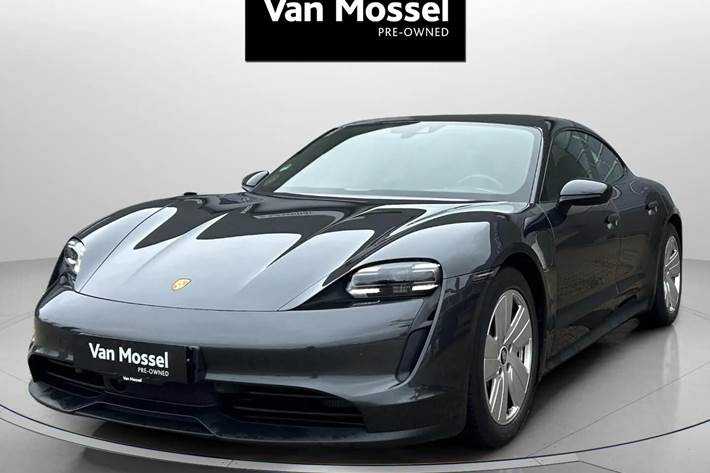 Grå Porsche Taycan fra 2021