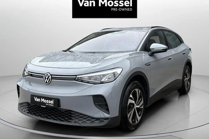 Grå VW ID.4 fra 2023 set udefra