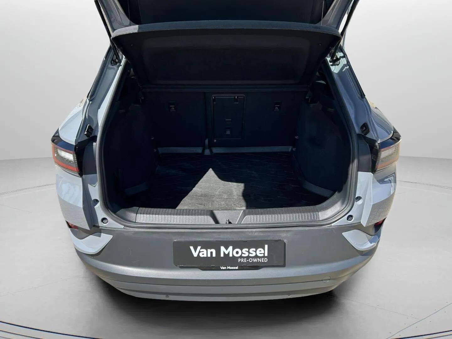 Grå VW ID.4 fra 2023