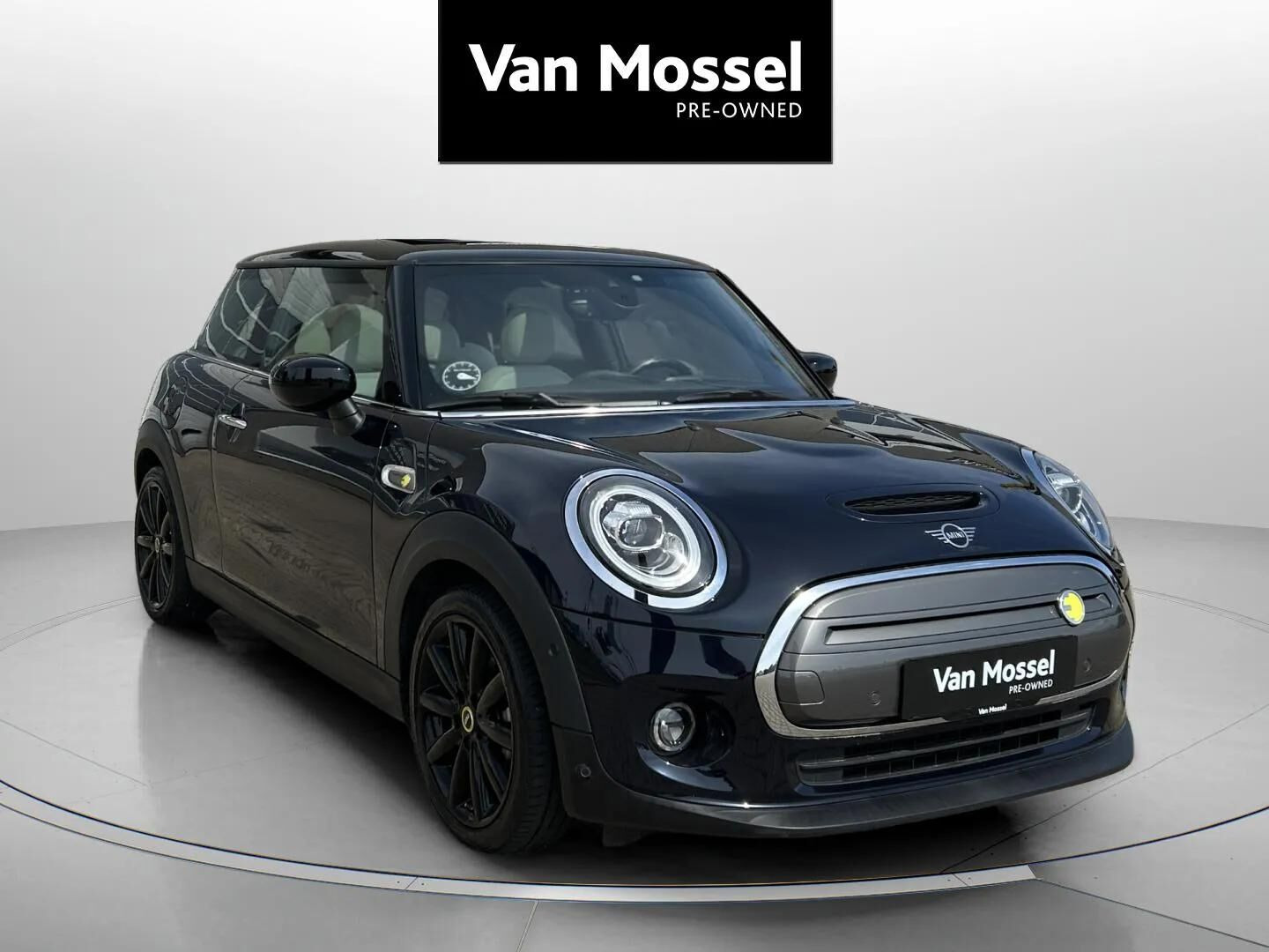 Sort Mini Cooper fra 2021