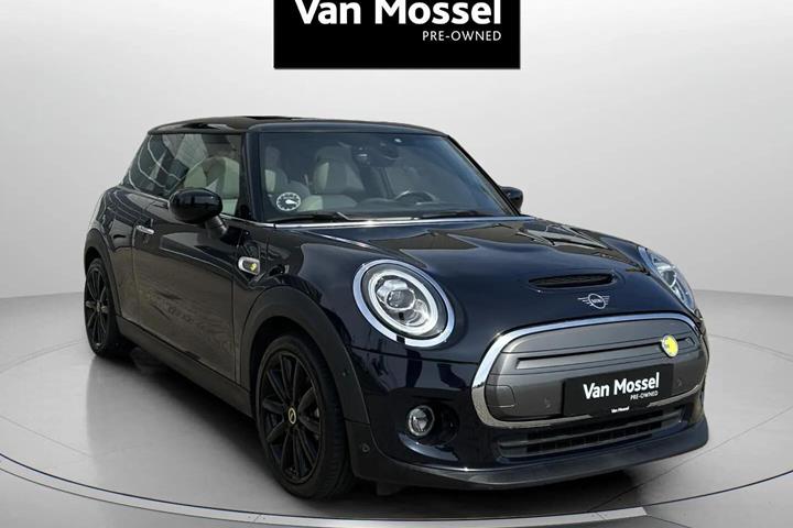 Sort Mini Cooper fra 2021