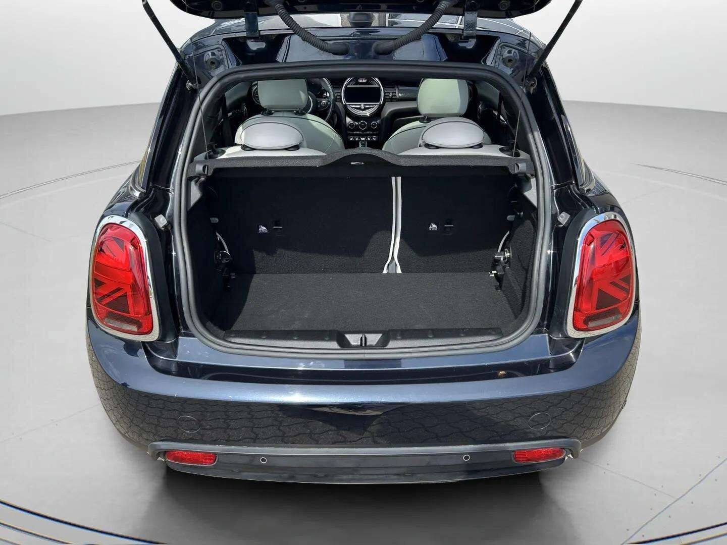 Sort Mini Cooper fra 2021
