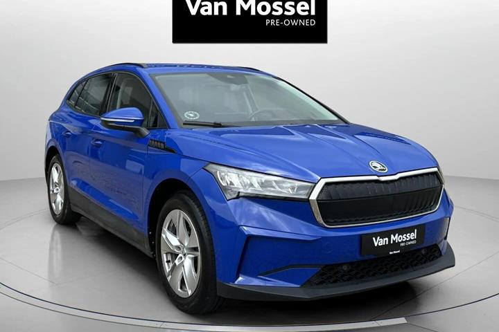 Blå Skoda Enyaq fra 2023