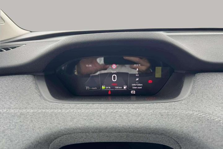 Sølv Skoda Enyaq fra 2024