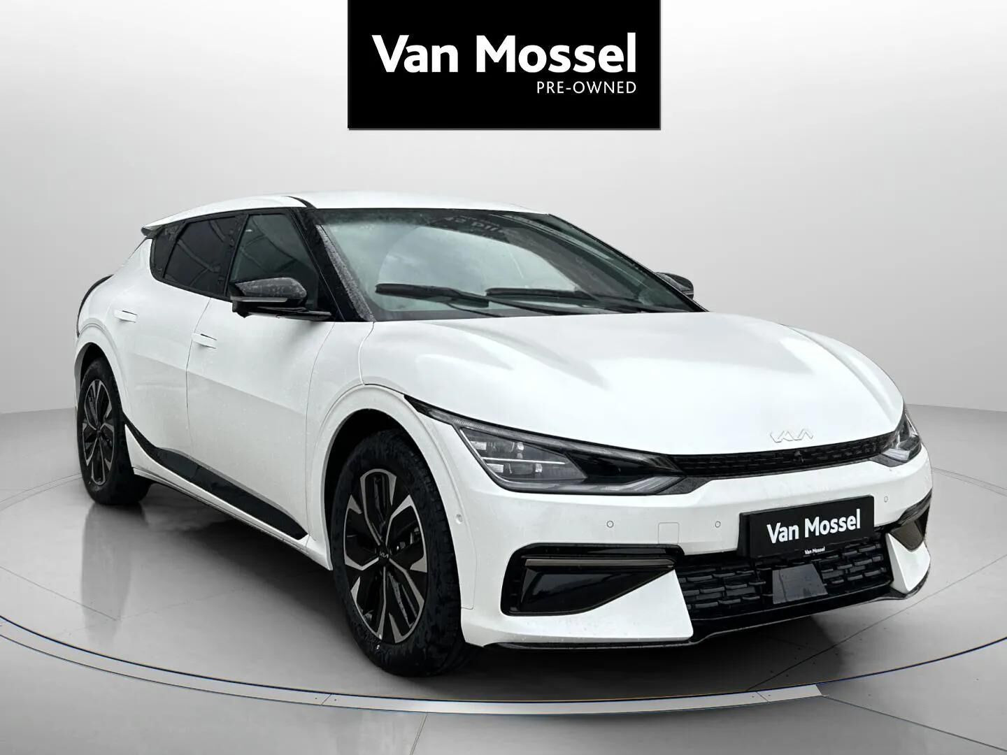 Hvid Kia EV6 fra 2025