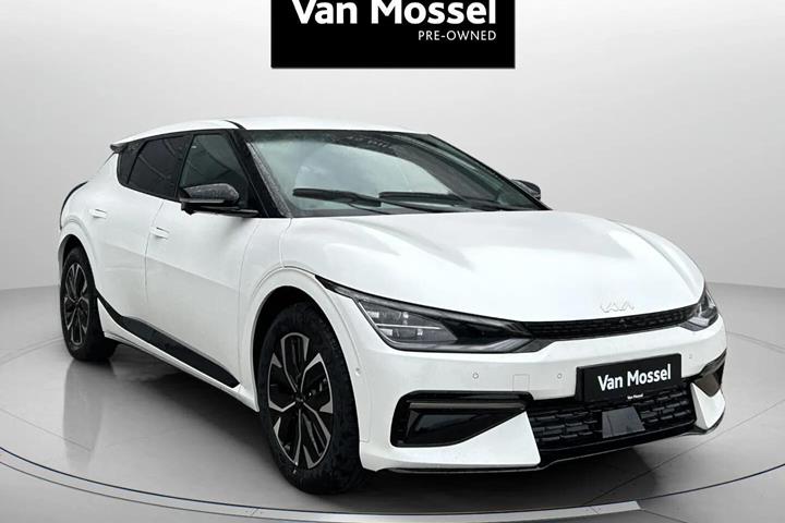 Hvid Kia EV6 fra 2025