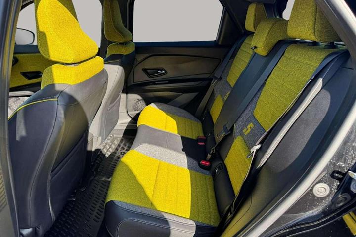 Sort Renault R5 fra 2025