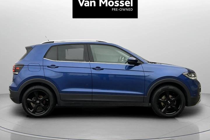Blå VW T-Cross fra 2020