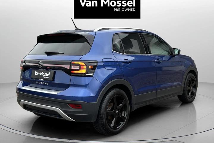 Blå VW T-Cross fra 2020