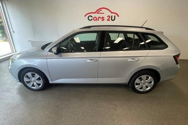 Sølv Skoda Fabia fra 2017