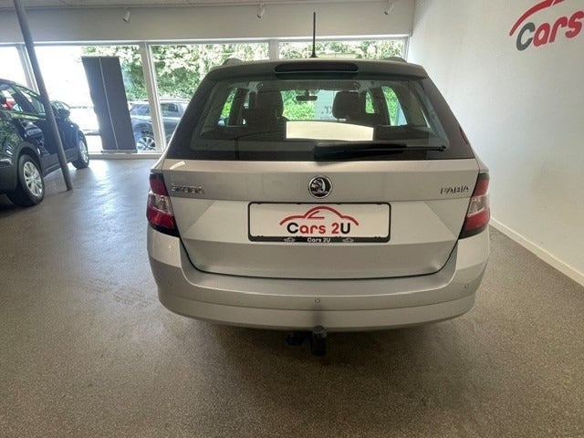 Sølv Skoda Fabia fra 2017