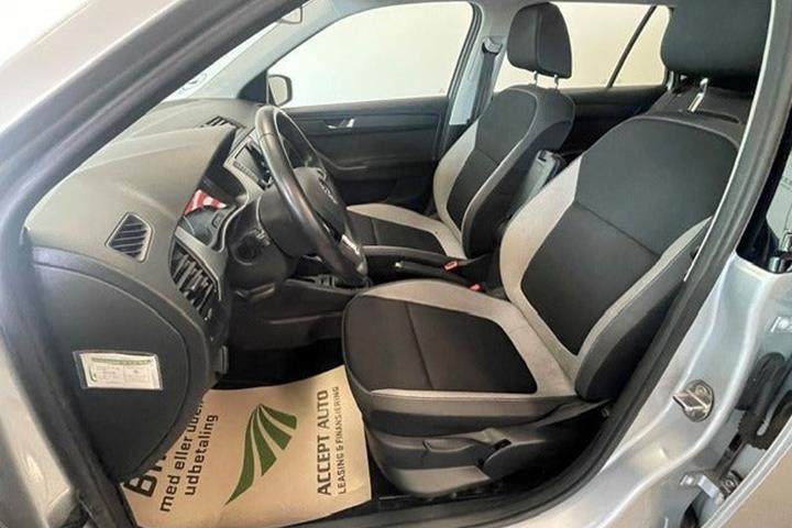 Sølv Skoda Fabia fra 2017