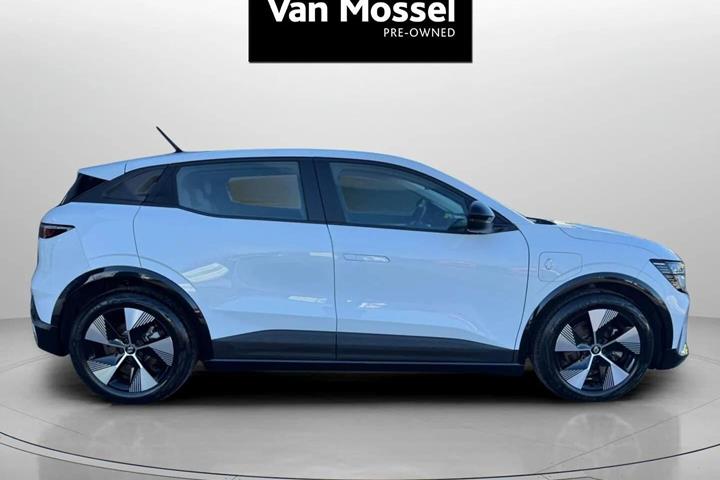 Hvid Renault Mégane fra 2023