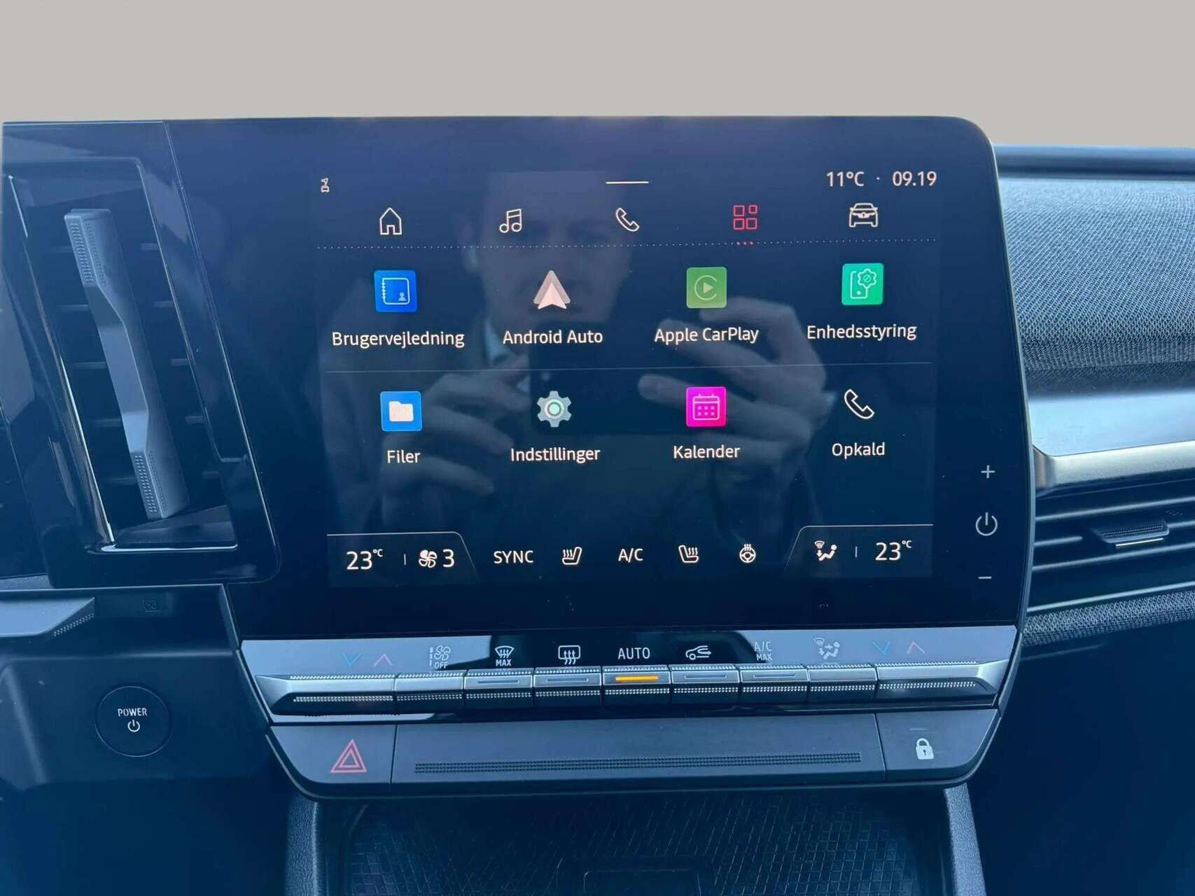 Hvid Renault Mégane fra 2023
