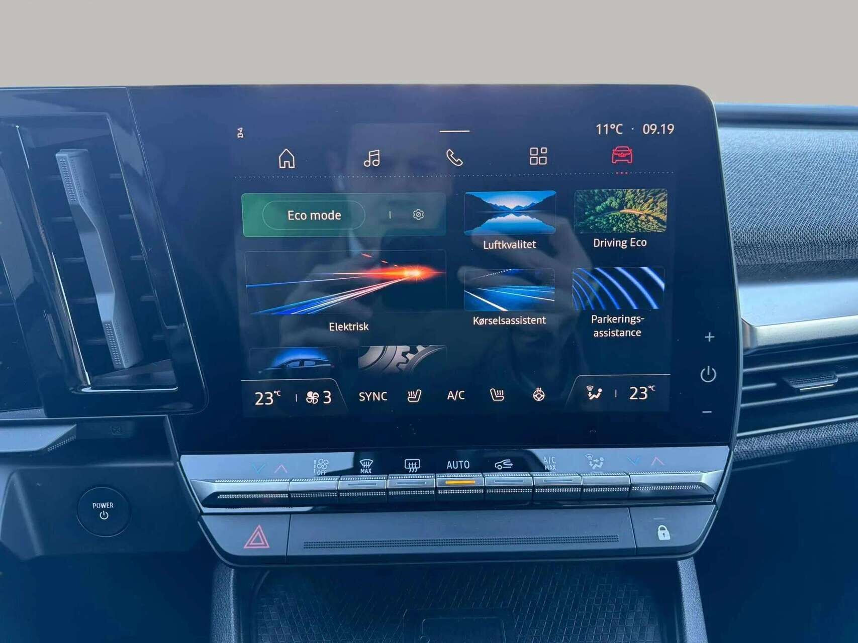 Hvid Renault Mégane fra 2023